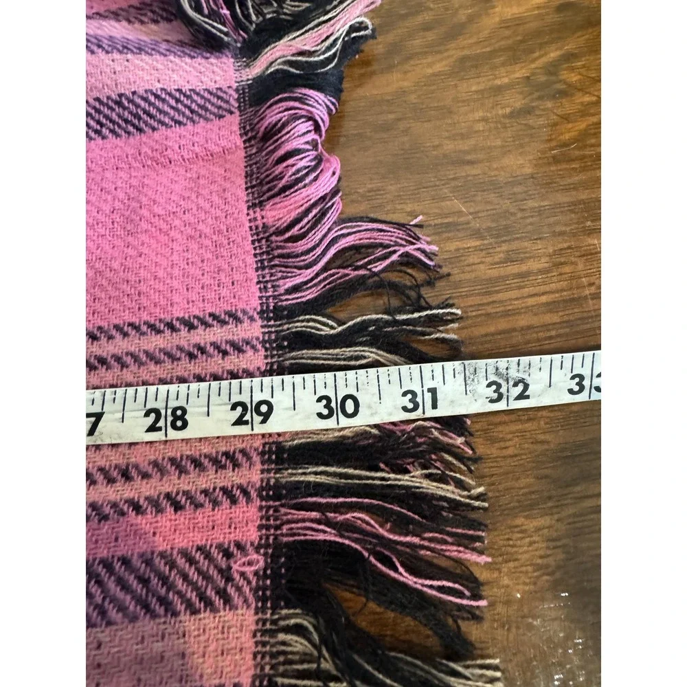 Juicy Couture Shawl Womens One Size Pink Plaid Fringe Wrap Scarf Fall Winter